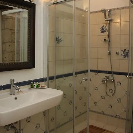 Incirliev - Special Category Hotel 2*