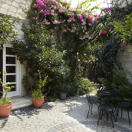 Incirliev - Special Category Hotel 2*